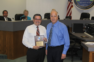 Mayor McCurdy Gives Disability Friendly Award